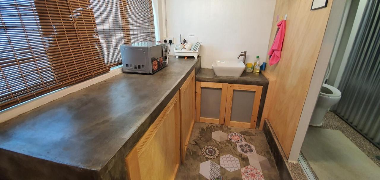 Tiny Home Miri Exterior foto
